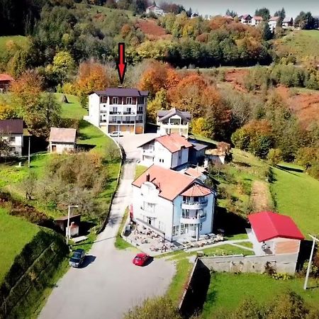 Apartmani Toki Balkana Mrkonjic Grad Esterno foto